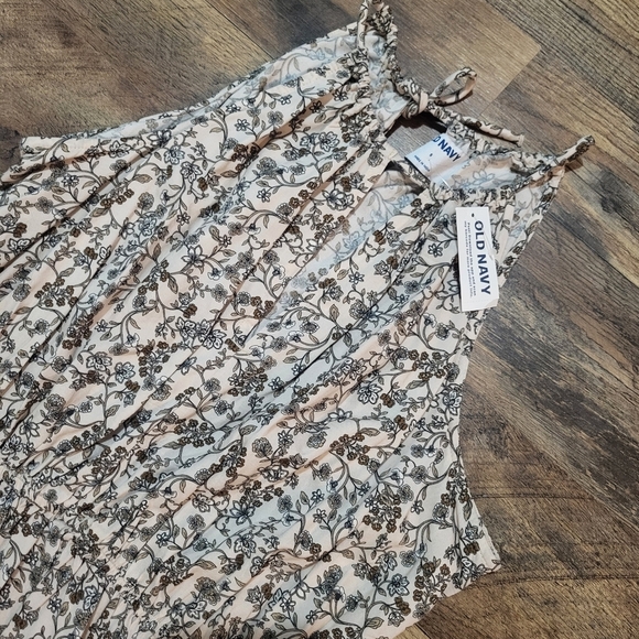 Old Navy Women's Floral Waist-Defined Halter Peplum Blouse Size Small - Picture 4 of 10